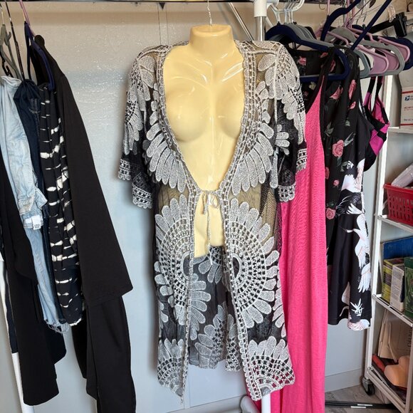 Cupshe S/M Sunflower Crochet Swimsuit Coverup Lace - Picture 5 of 6